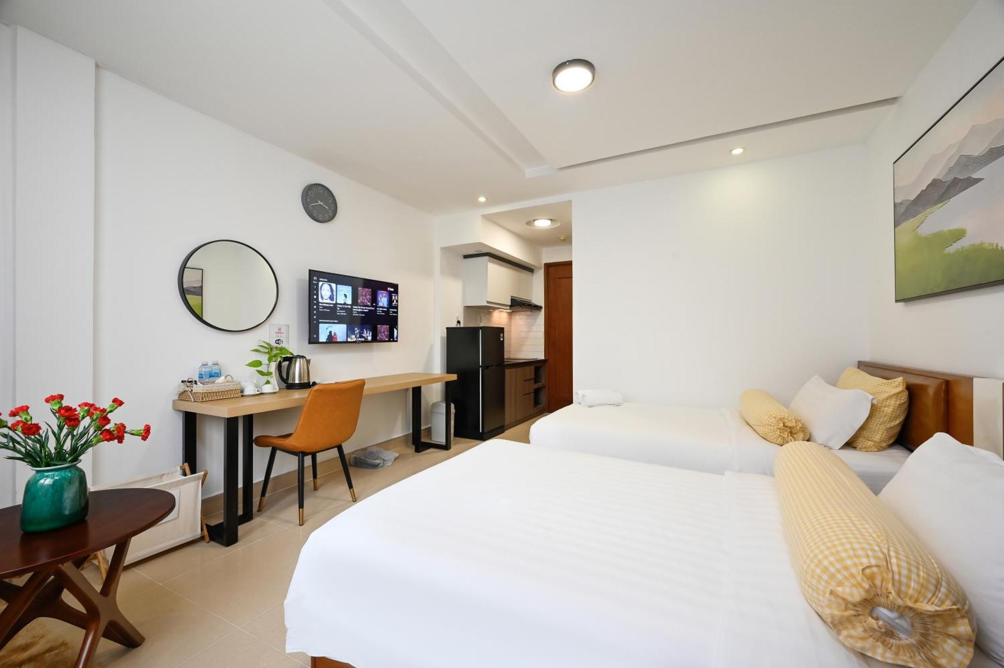 Amory Hotel Ben Thanh Хошимин Экстерьер фото